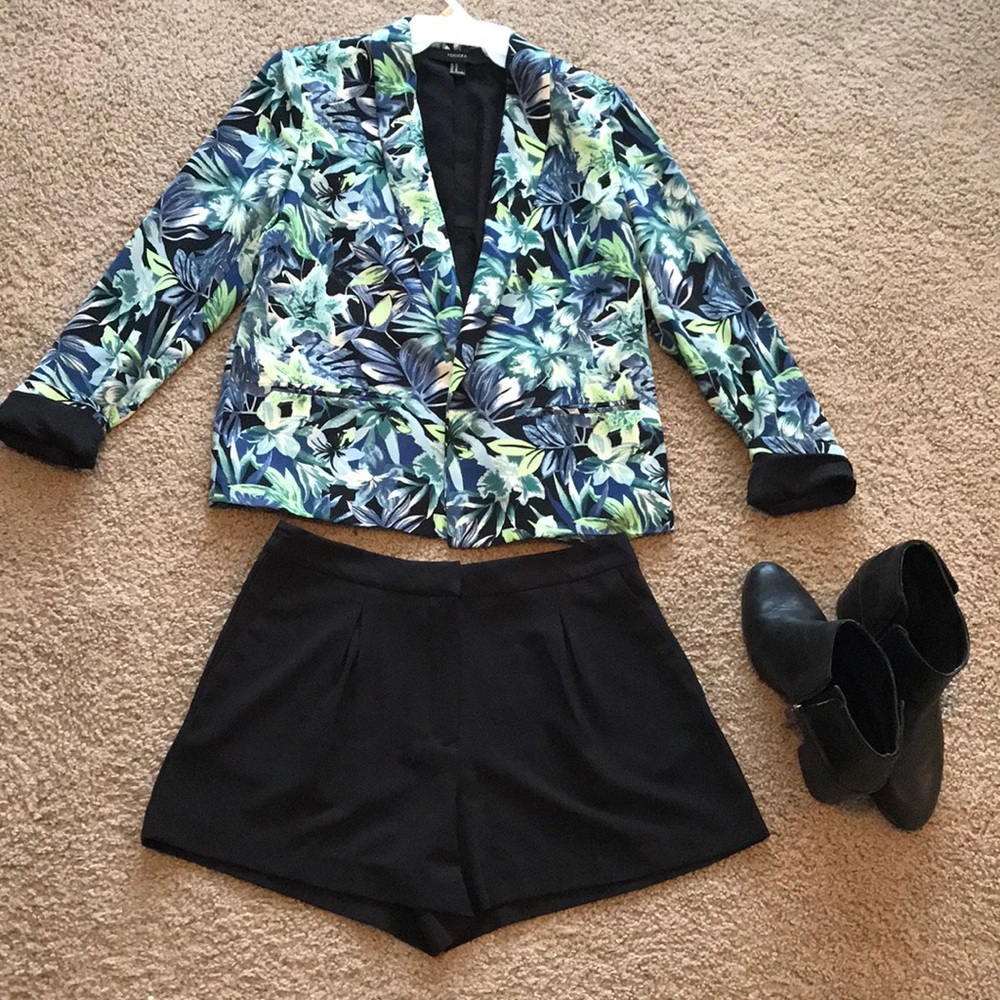 Hawaiian Print Blazer